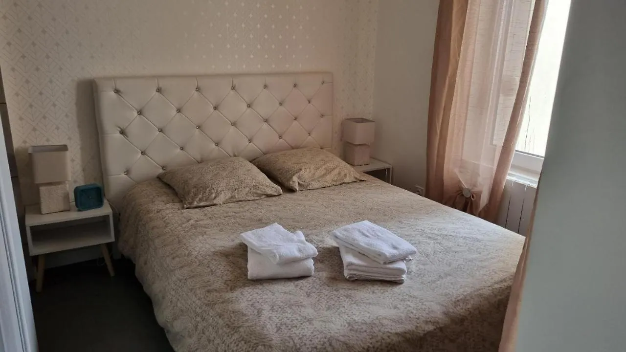 L'Elegance D'Oslo Apartment Chatel-Guyon