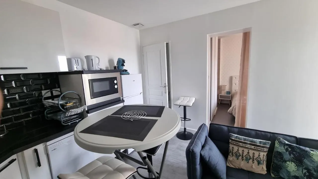 L'Elegance D'Oslo Apartment Chatel-Guyon